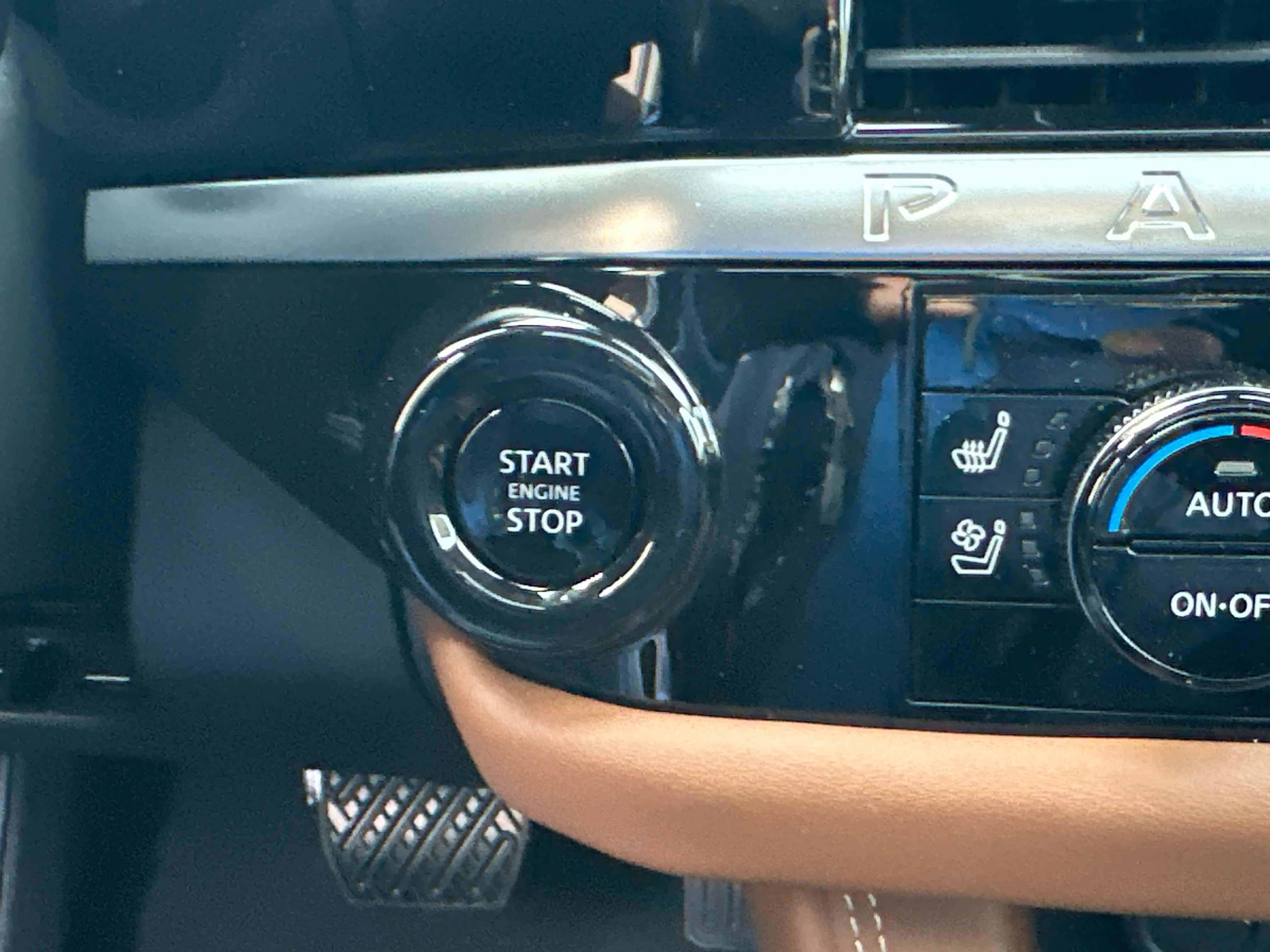 New 2026 Nissan Pathfinder Platinum AWD/4WD image 39