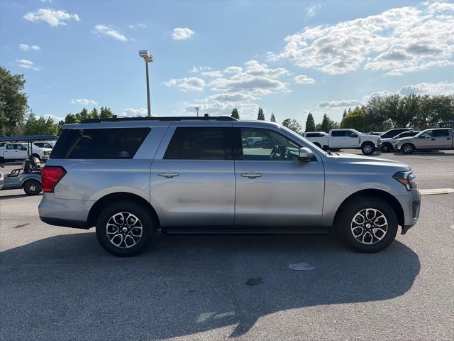 Used 2024 Ford Expedition Max XLT AWD/4WD image 4