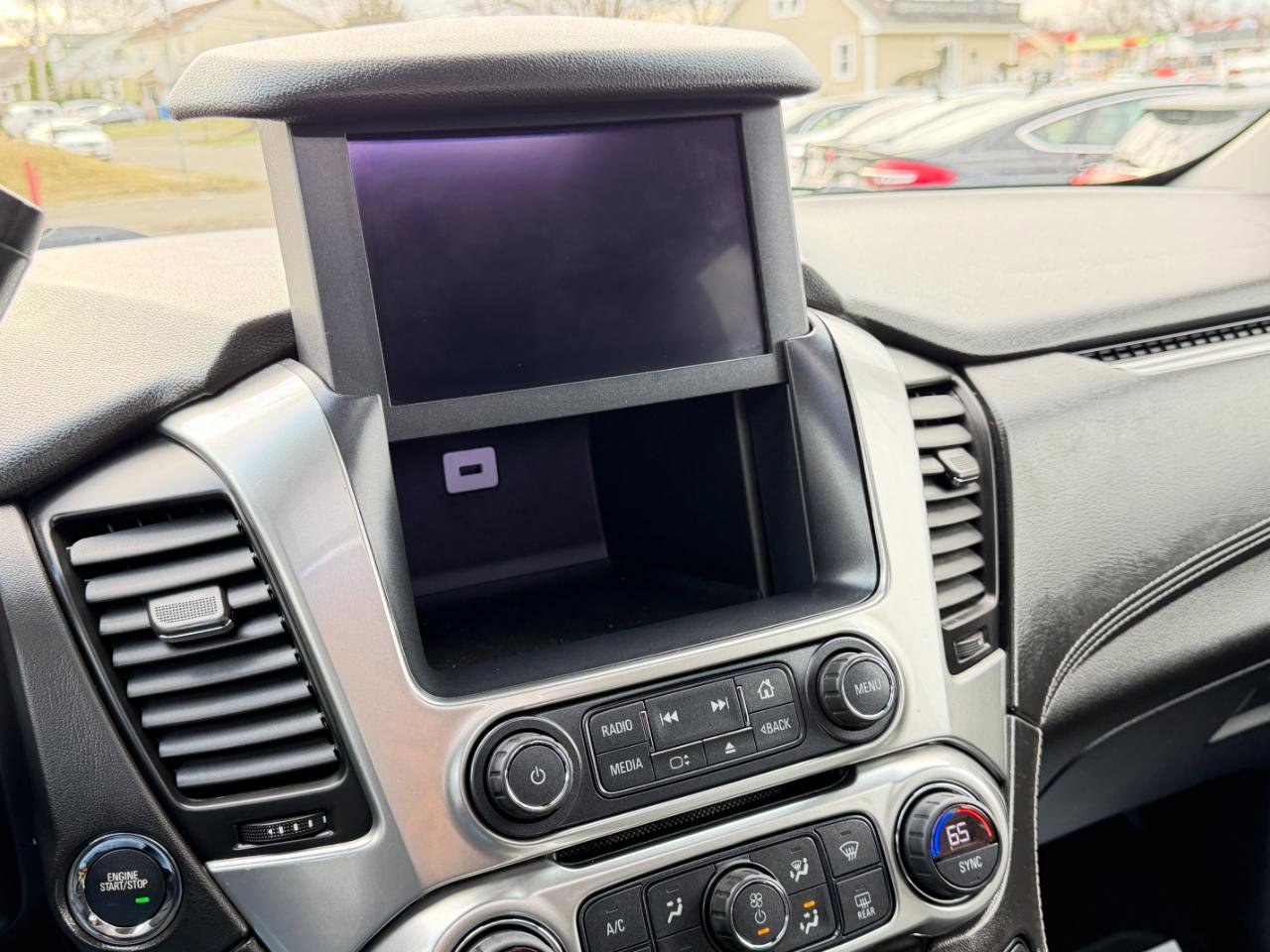 Used 2017 Chevrolet Tahoe LT image 25