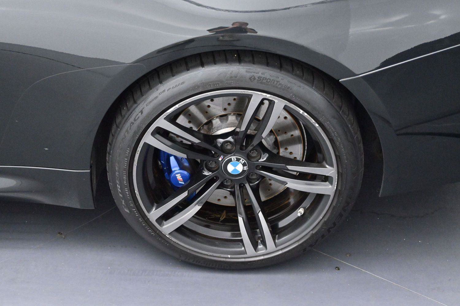 Used 2015 BMW M4 Convertible RWD image 31