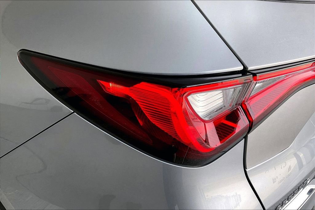 Certified 2024 Acura MDX FWD image 40