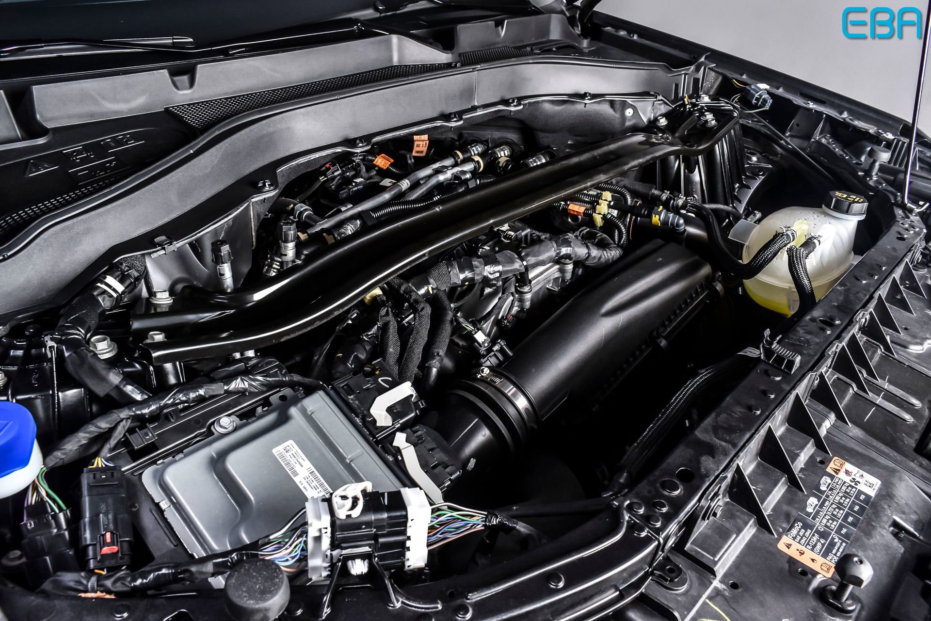 Used 2025 Ford Explorer ST-Line w/ ST-Line Street Pack image 12