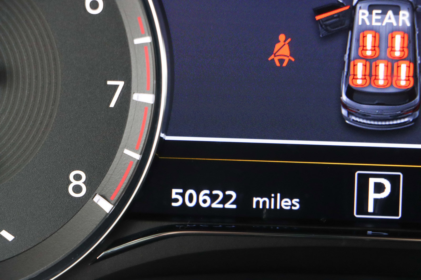 Used 2023 INFINITI QX80 Luxe w/ Cargo Package image 17