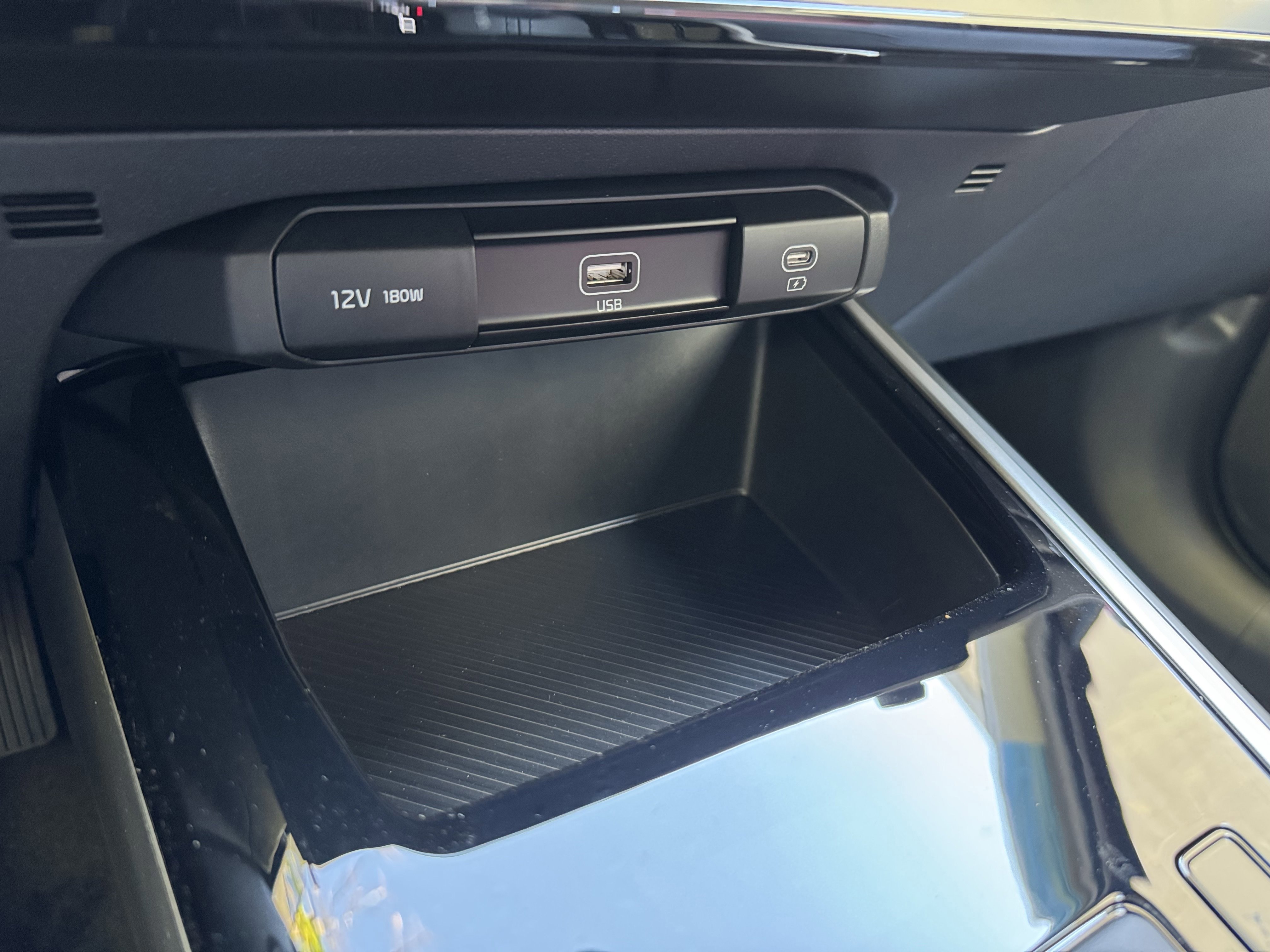 New 2026 Kia Niro LX image 20