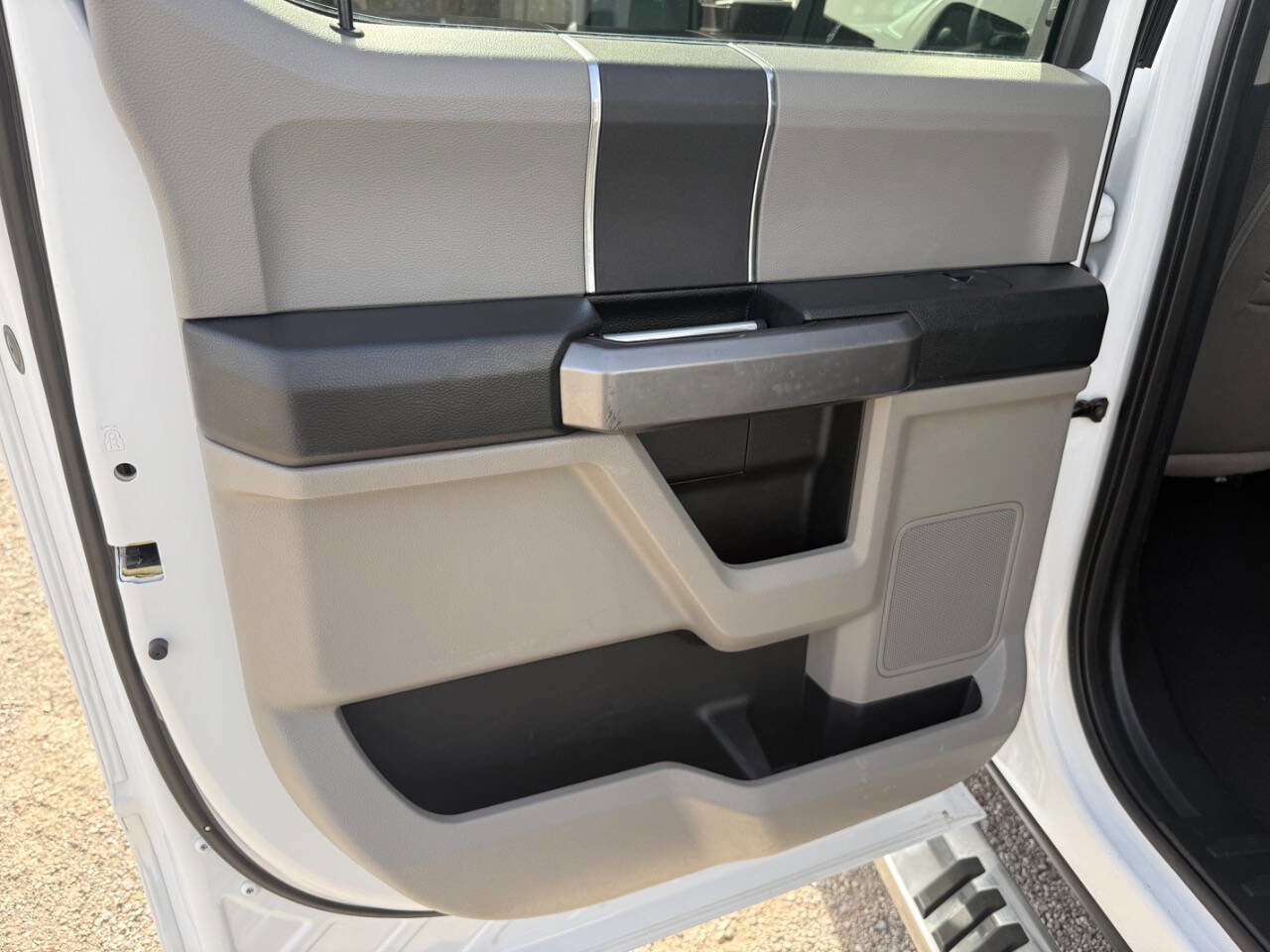 Used 2019 Ford F250 XLT w/ XLT Value Package image 25