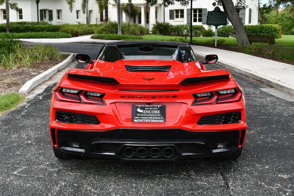 Used 2023 Chevrolet Corvette Z06 w/ Stealth Interior Trim Package RWD image 38