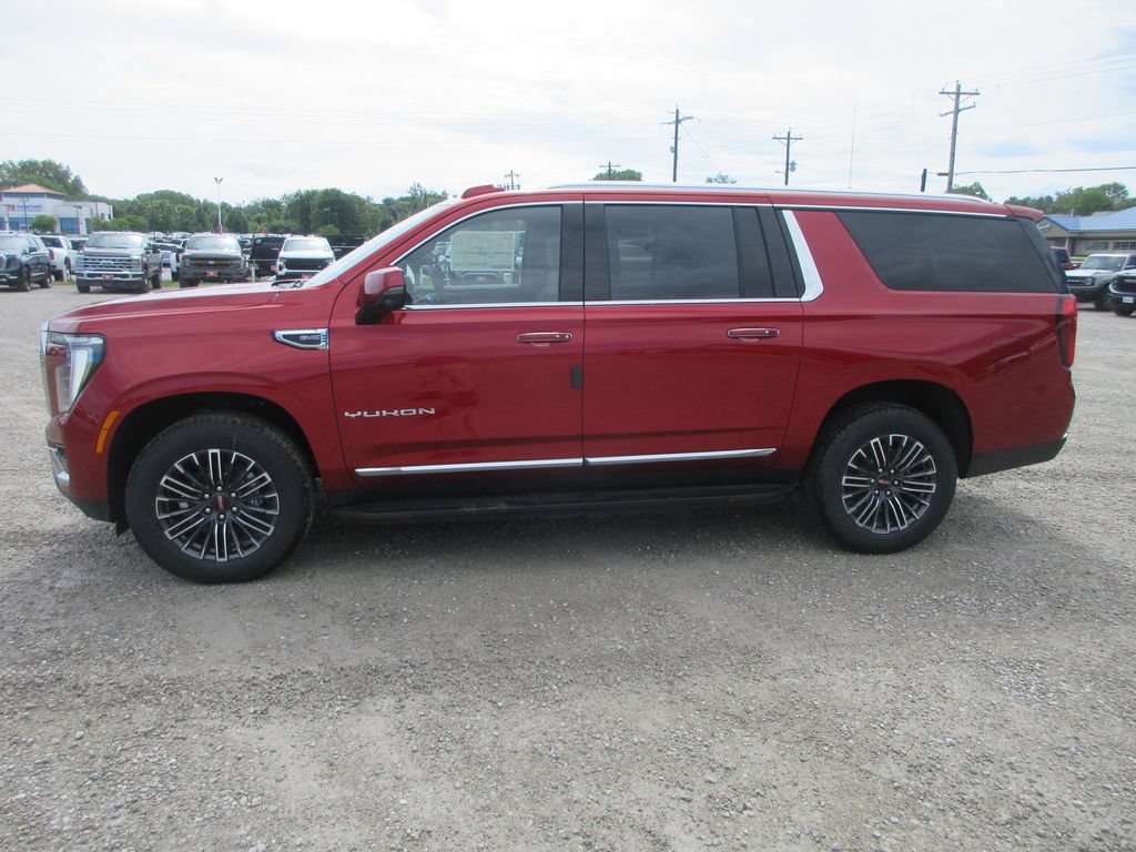New 2026 GMC Yukon XL Elevation w/ Elevation Premium Package AWD/4WD image 7