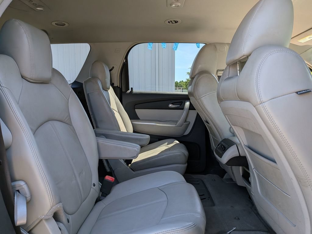 Used 2008 GMC Acadia SLT FWD image 27