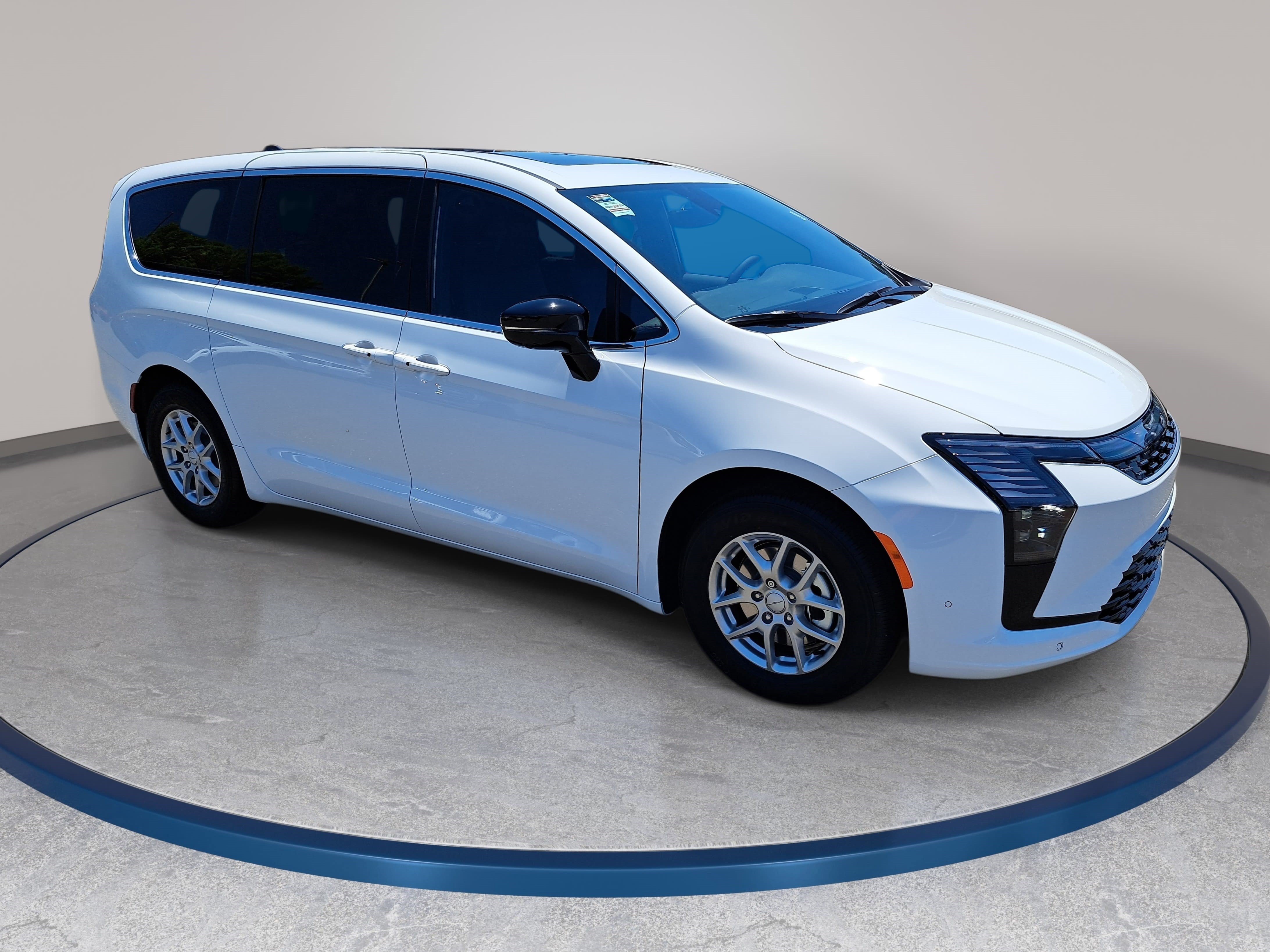 New 2027 Chrysler Pacifica Select FWD image 3
