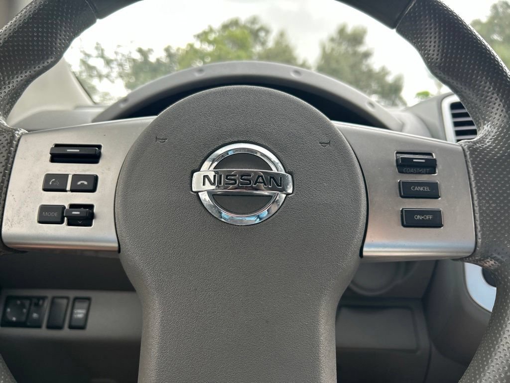 Used 2020 Nissan Frontier SV RWD image 22