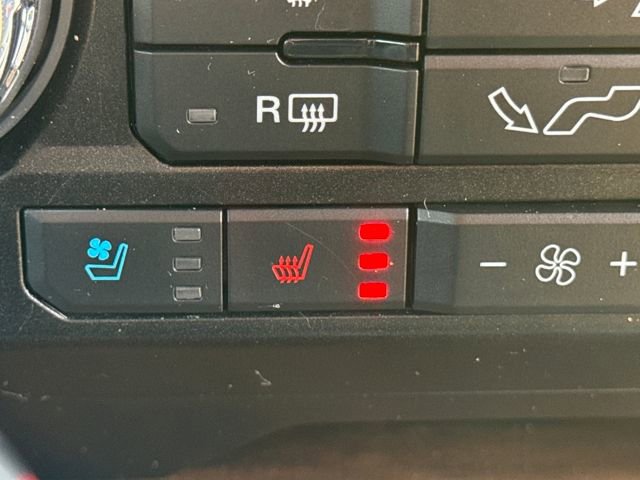 Used 2020 Ford F150 Lariat w/ Equipment Group 501A Mid image 32