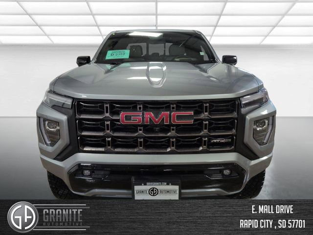 Used 2024 GMC Canyon AT4X AWD/4WD image 8