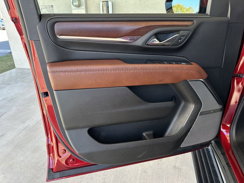 Certified 2024 GMC Yukon Denali Ultimate image 10