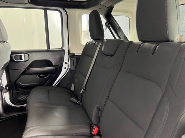 Used 2021 Jeep Wrangler Unlimited Sahara image 10