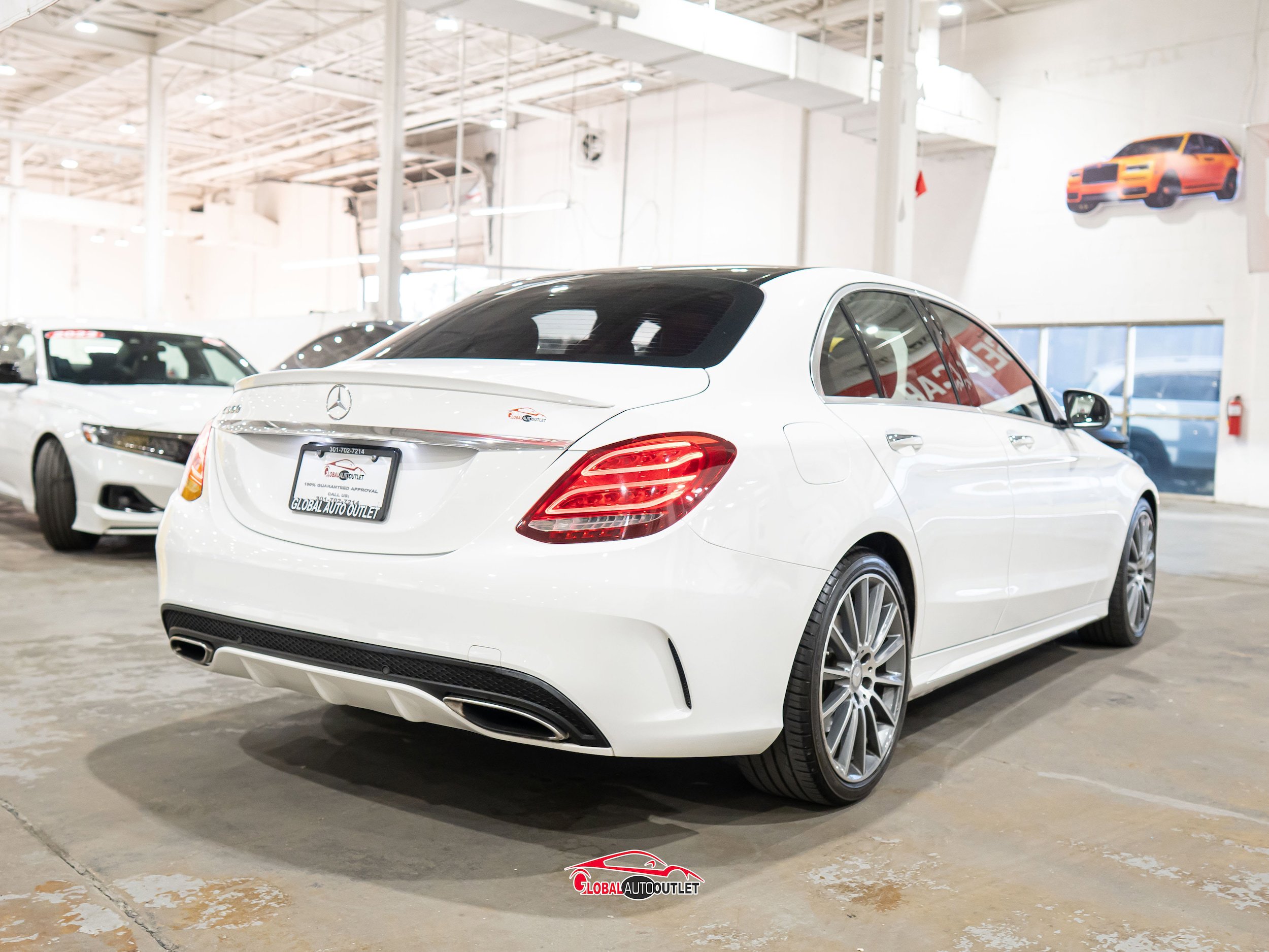 Used 2016 Mercedes-Benz C 300 Sedan image 7