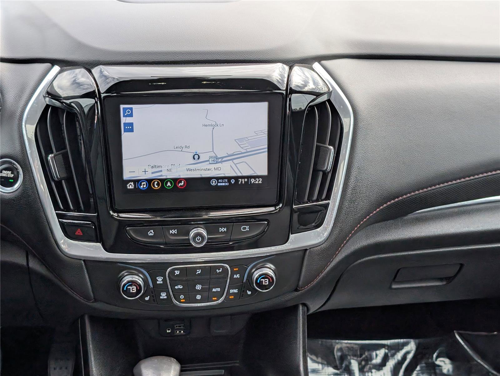 Used 2023 Chevrolet Traverse RS image 18