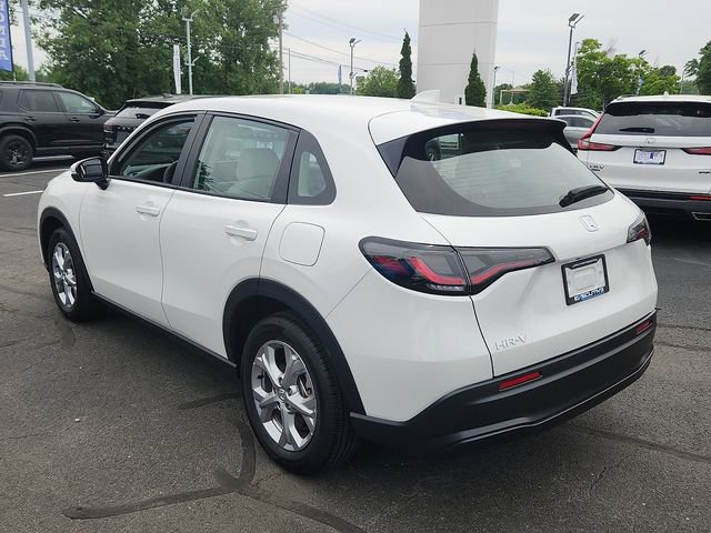 Used 2025 Honda HR-V LX image 4