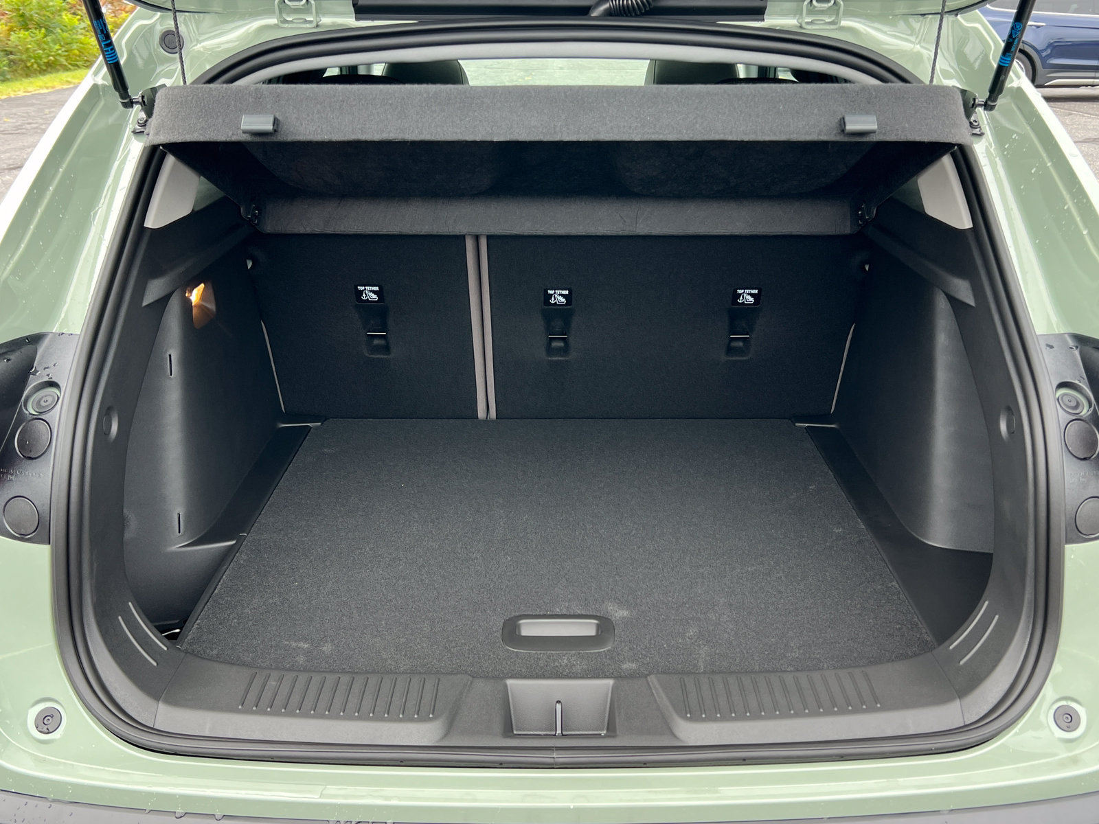 New 2026 Chevrolet Trax ACTIV w/ Sunroof Package FWD image 34
