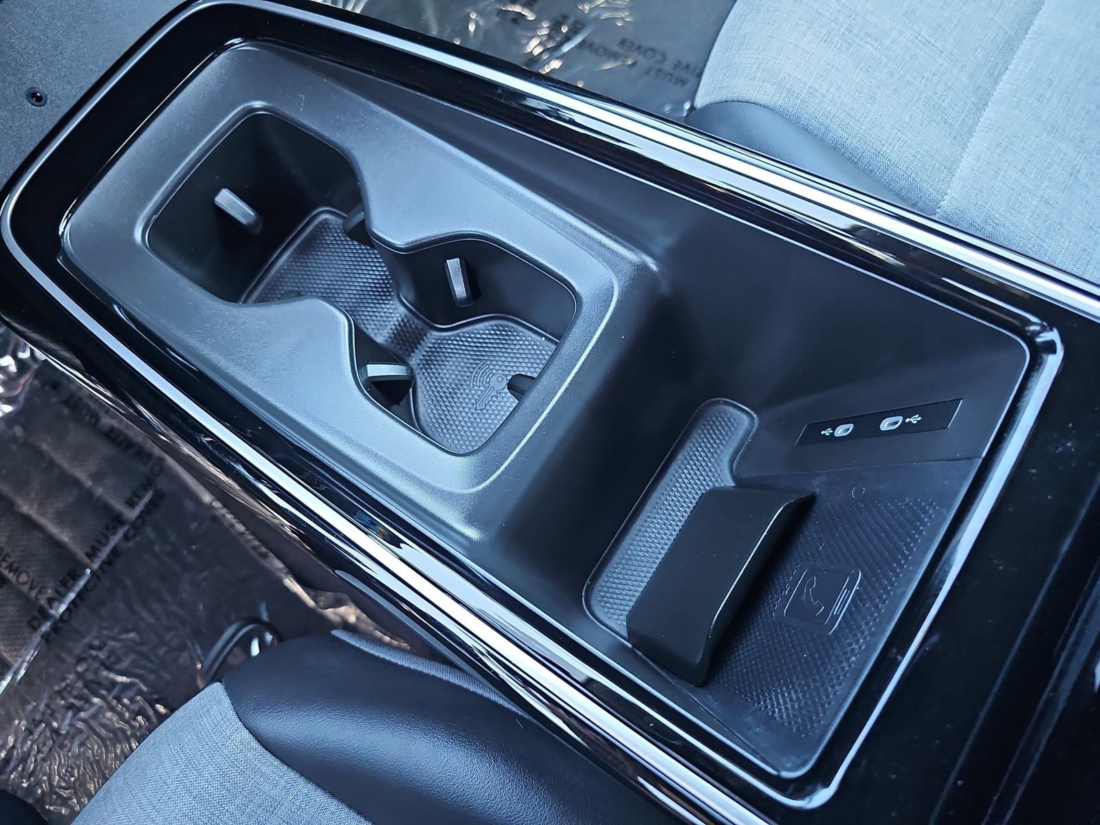 Certified 2023 Volkswagen ID.4 Pro image 24