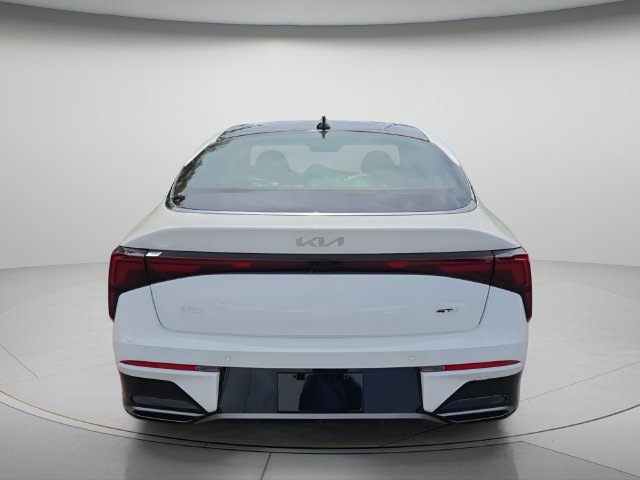 New 2026 Kia K5 GT-Line w/ GT-Line Premium Package FWD image 4