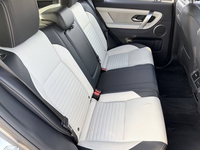 Used 2025 Land Rover Discovery Sport Dynamic SE image 20