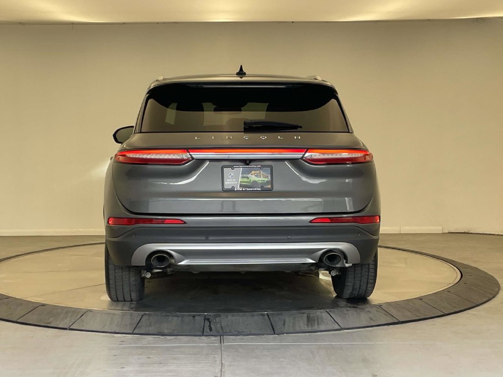 Used 2021 Lincoln Corsair AWD image 4