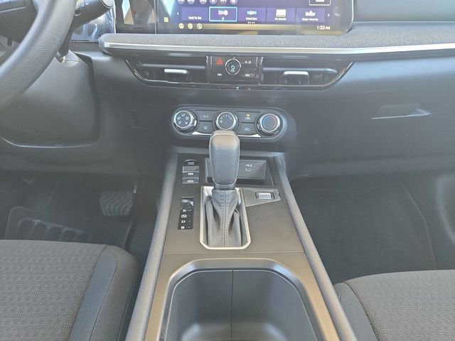 New 2026 Nissan Kicks S image 3