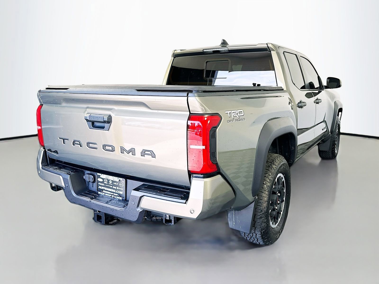 Used 2024 Toyota Tacoma TRD Off-Road w/ TRD Off Road Upgrade Package AWD/4WD image 7