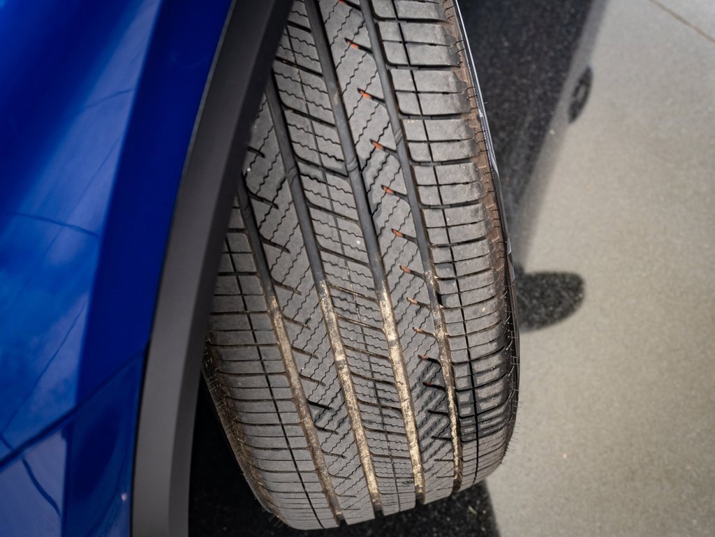 Used 2025 Acura MDX A-Spec image 41