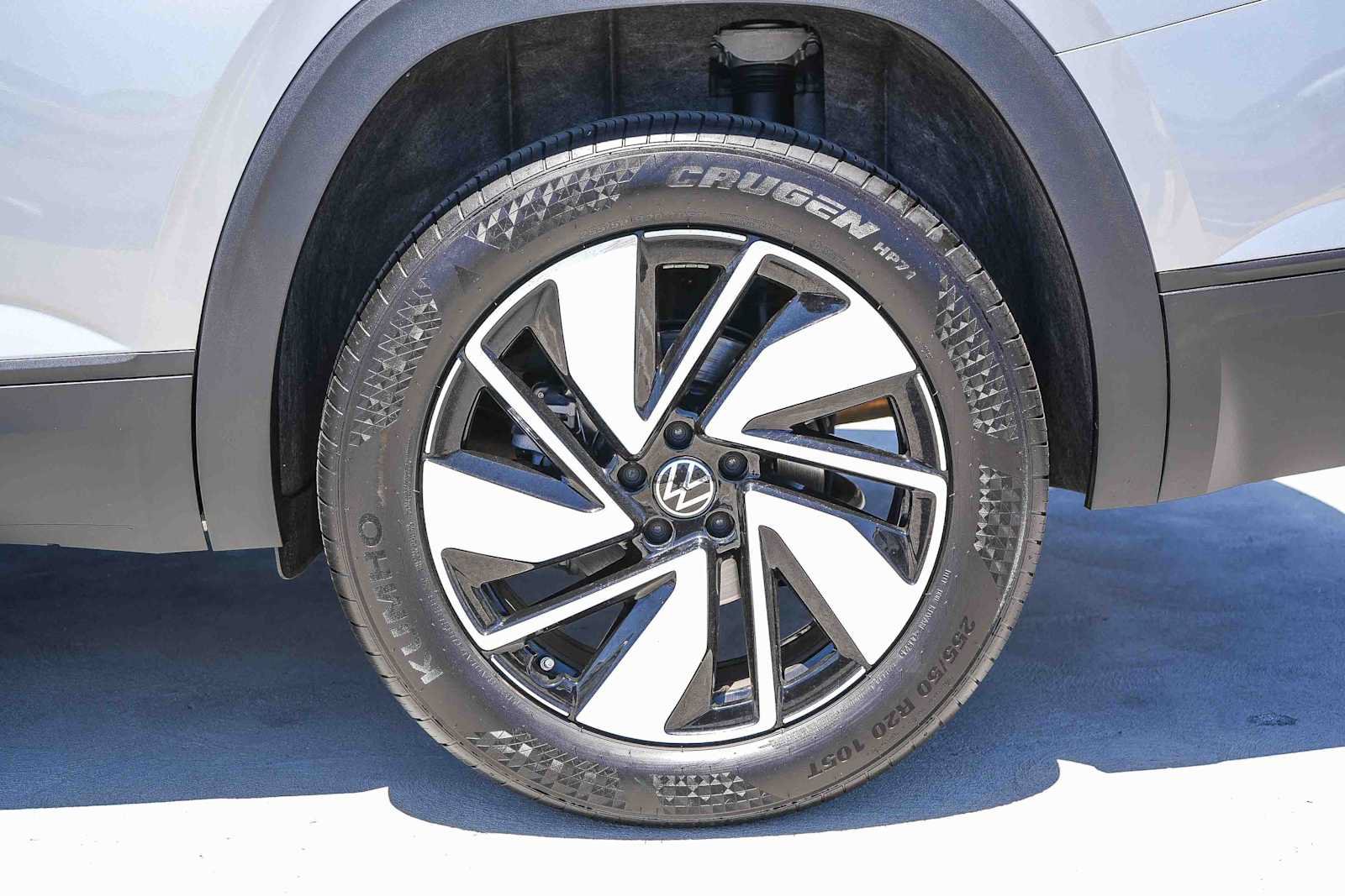 Certified 2026 Volkswagen Atlas SE FWD image 10