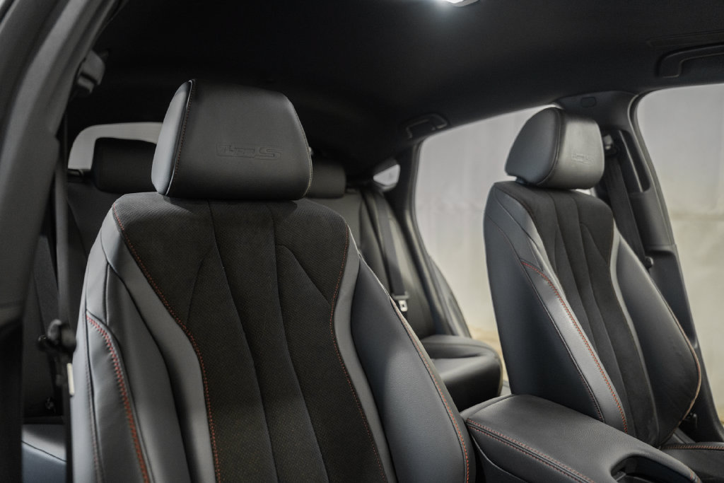 Used 2024 Acura Integra Type S FWD image 30
