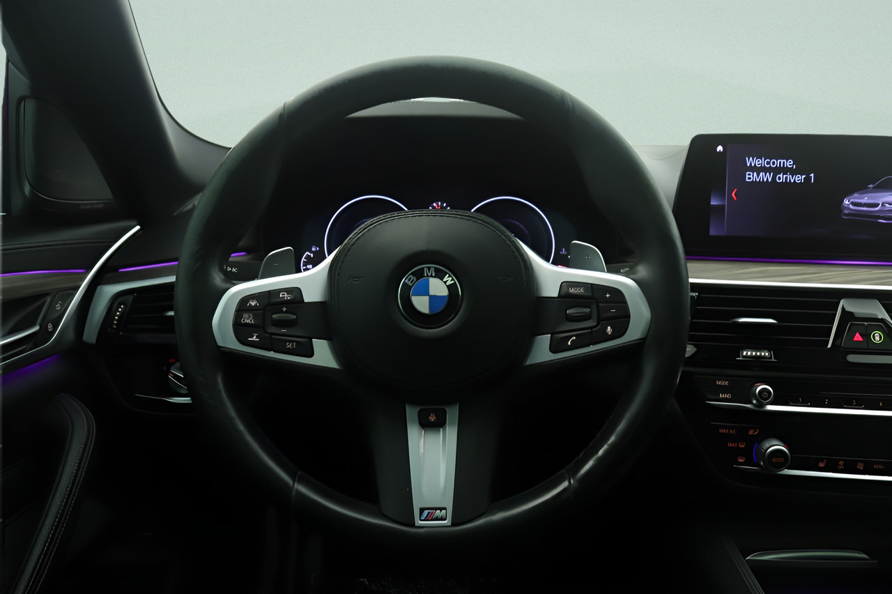 Used 2019 BMW M550i xDrive w/ Dynamic Handling Package AWD/4WD image 8