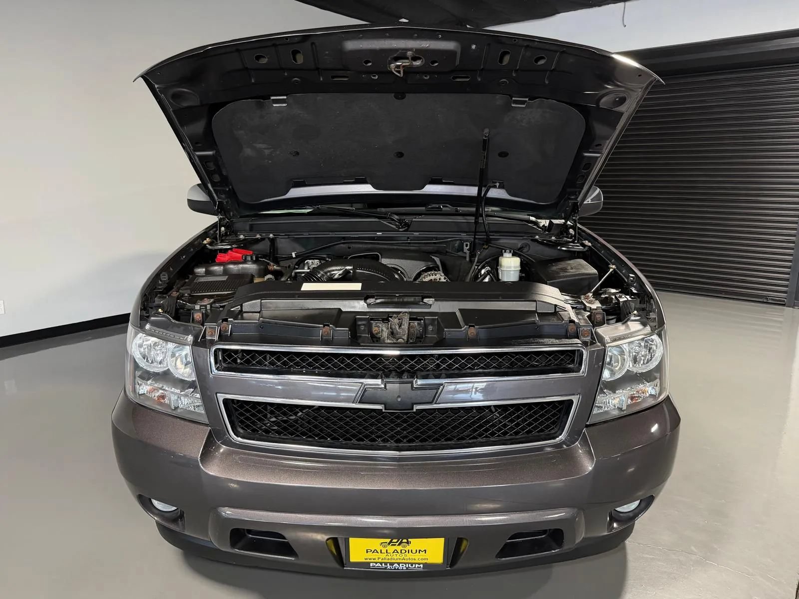 Used 2010 Chevrolet Avalanche LT w/ Luxury Package RWD image 7