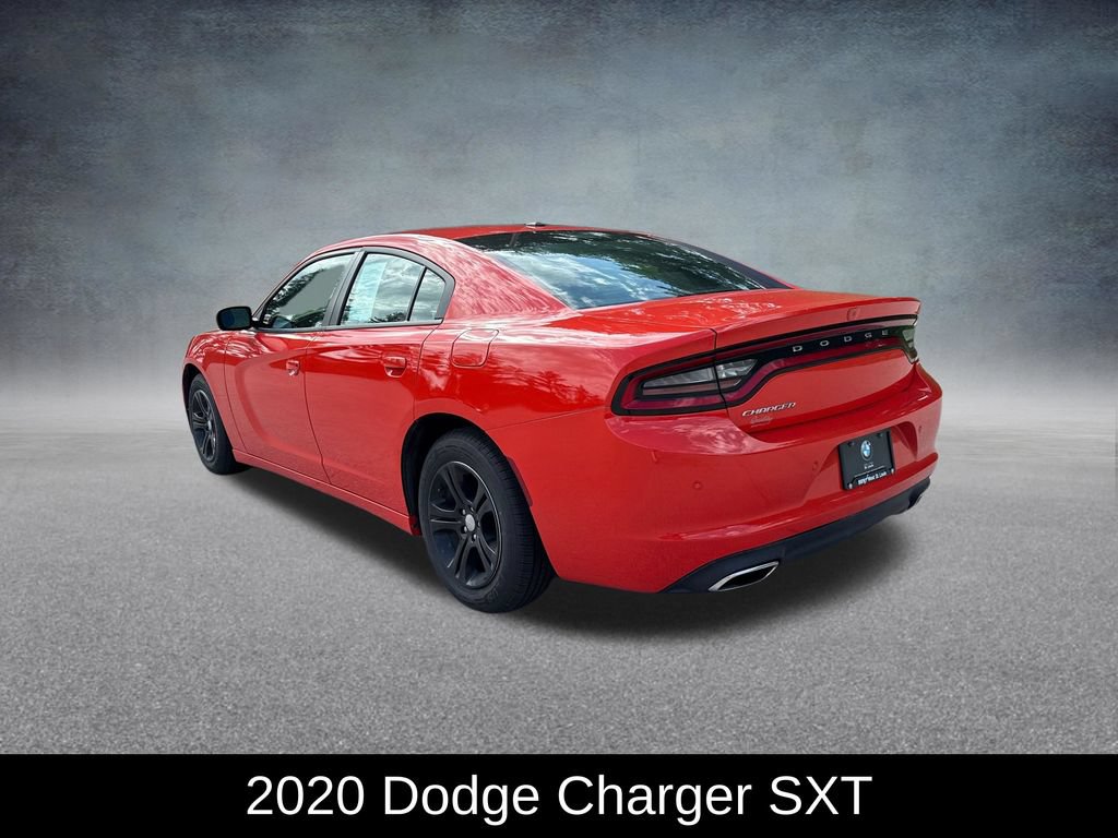 Used 2020 Dodge Charger SXT w/ Leather Interior Group RWD image 3