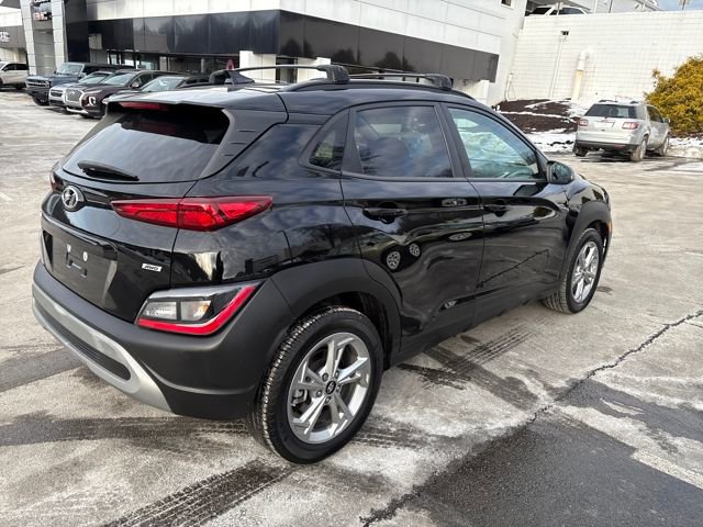 Used 2022 Hyundai Kona SEL image 5
