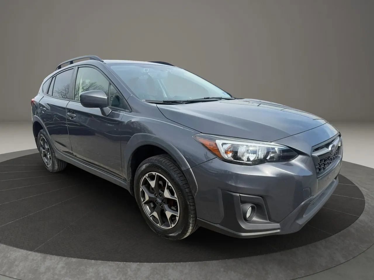 Used 2020 Subaru Crosstrek 2.0i Premium image 3