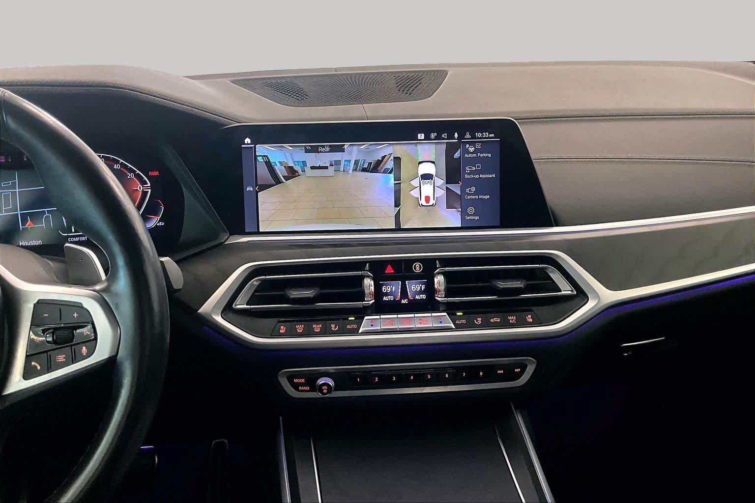 Used 2021 BMW X7 xDrive40i w/ M Sport Package AWD/4WD image 6