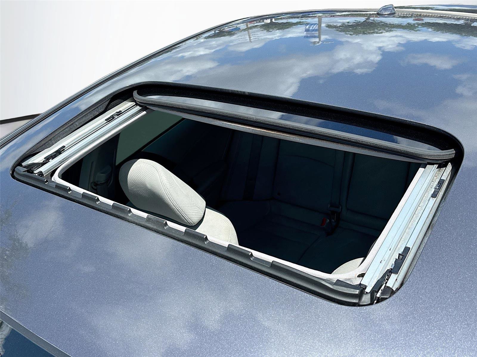 Used 2017 Honda Accord EX image 25