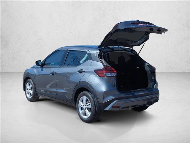 Used 2025 Nissan Kicks Play S image 9