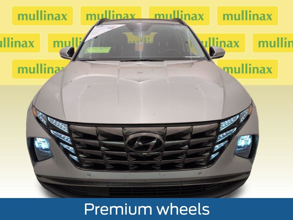 Used 2022 Hyundai Tucson Limited w/ Cargo Package image 15