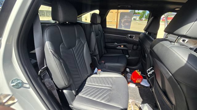 Used 2025 Kia Sorento SX Prestige AWD/4WD image 67
