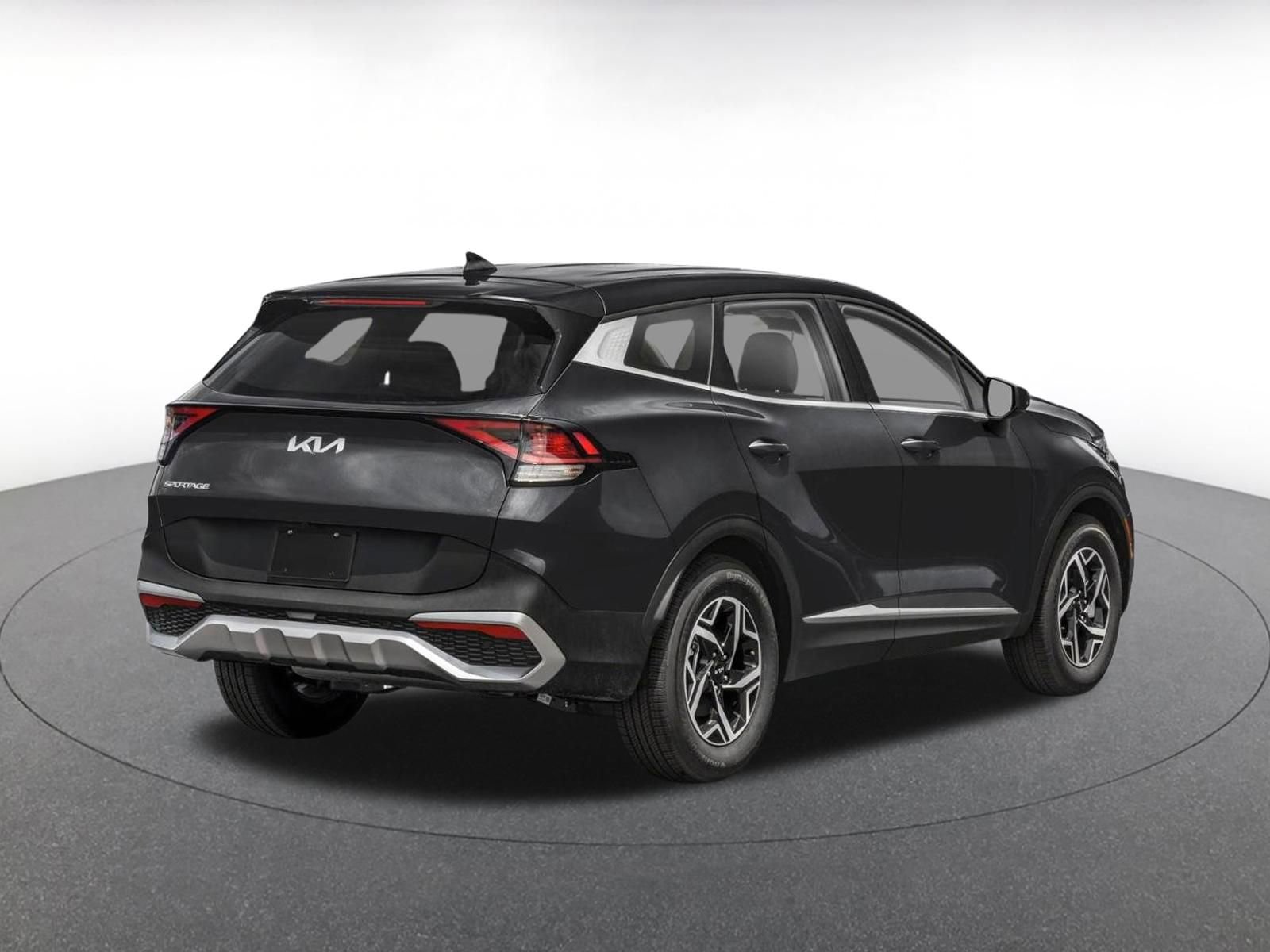 Used 2025 Kia Sportage LX FWD image 2