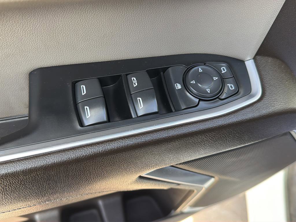 Used 2022 Chevrolet Silverado 1500 LT image 18