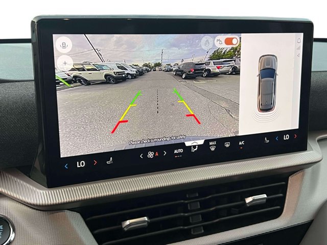 Used 2026 Ford Explorer Active AWD/4WD image 38