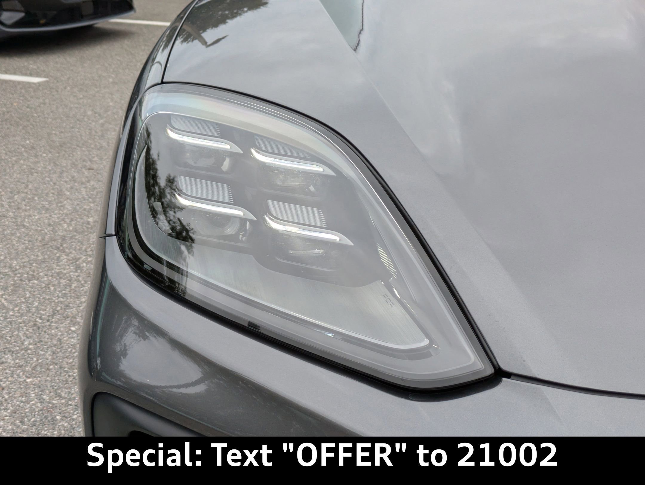 Used 2025 Porsche Cayenne image 11