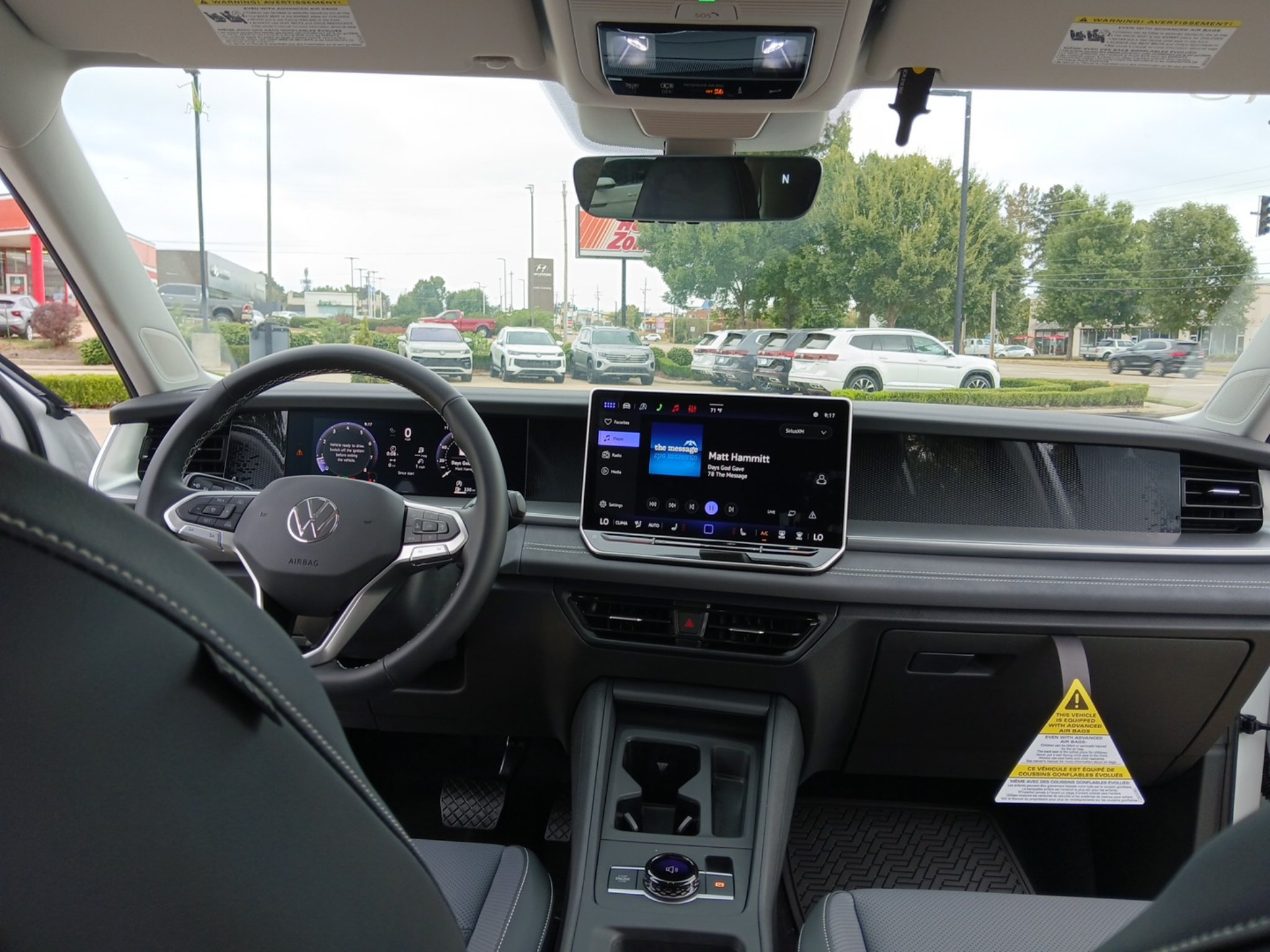 New 2026 Volkswagen Tiguan SE FWD image 23