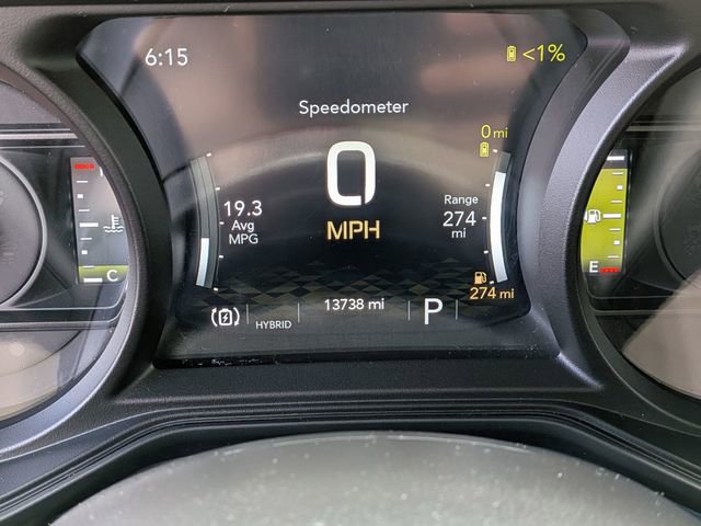 Used 2025 Jeep Wrangler Unlimited Sahara image 31