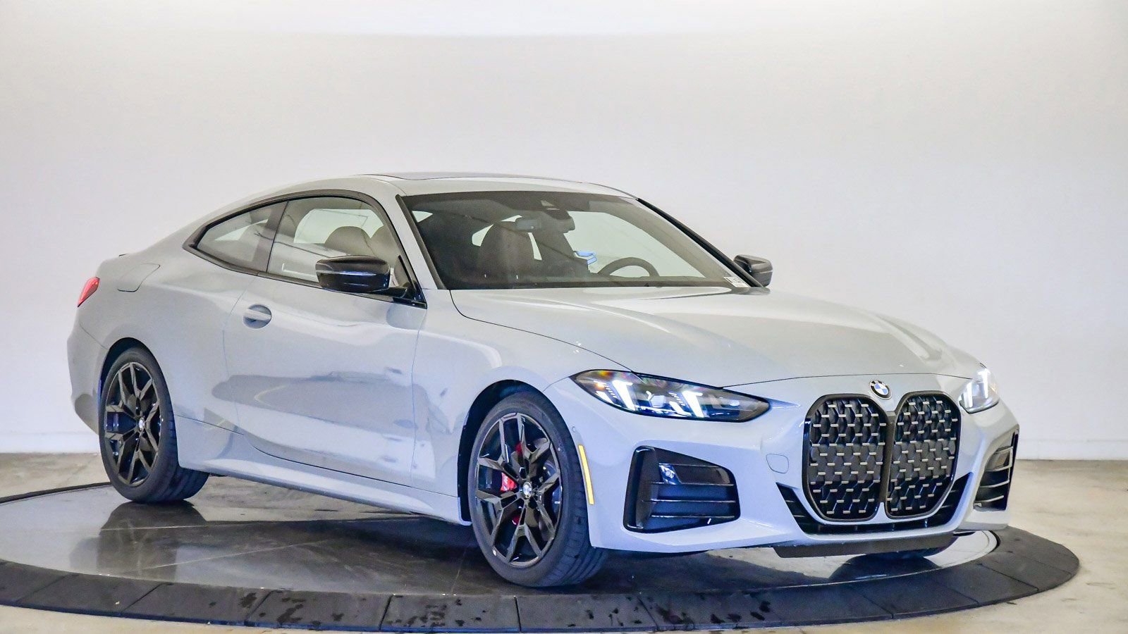 New 2026 BMW 430i Coupe w/ M Sport Package image 6