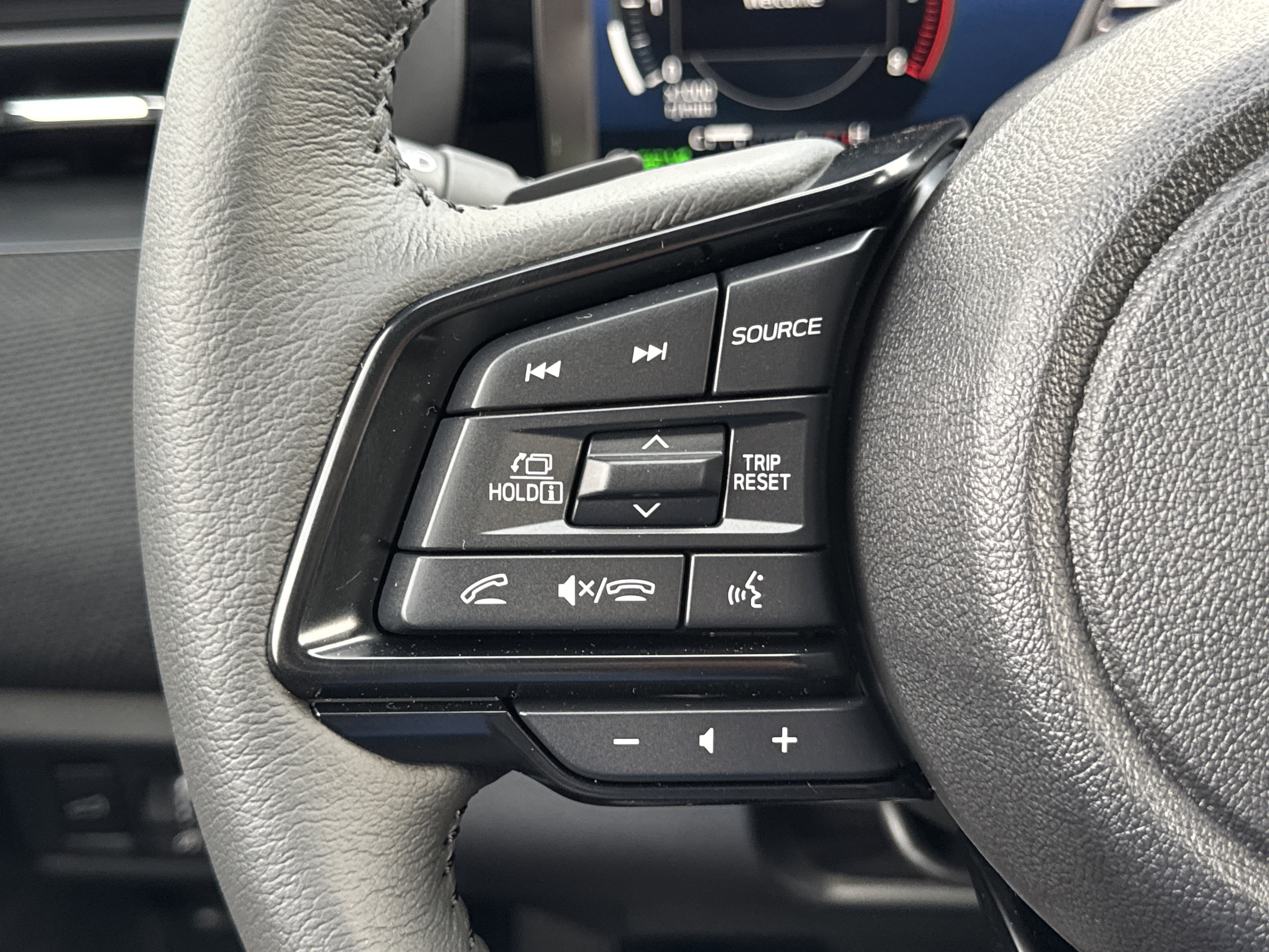 New 2026 Subaru Outback Limited AWD/4WD image 15