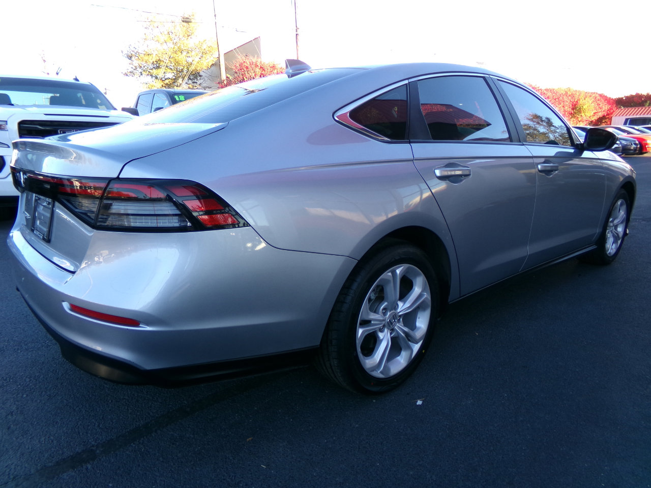 Used 2024 Honda Accord LX image 3